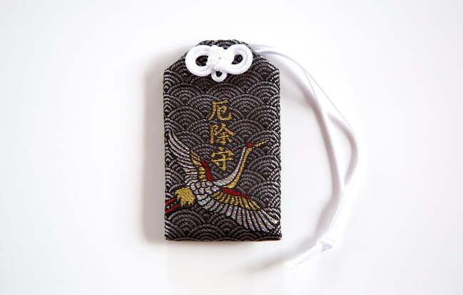 ダイヤモンド刺繍厄除守